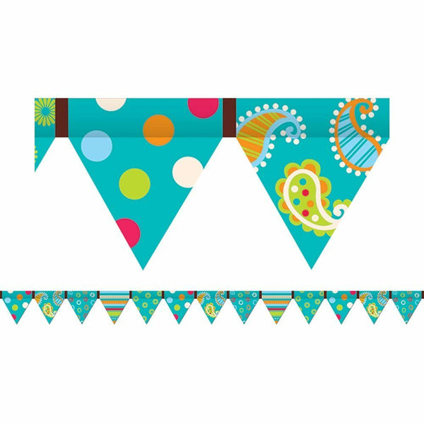 Dots on Turquoise Pennant Border